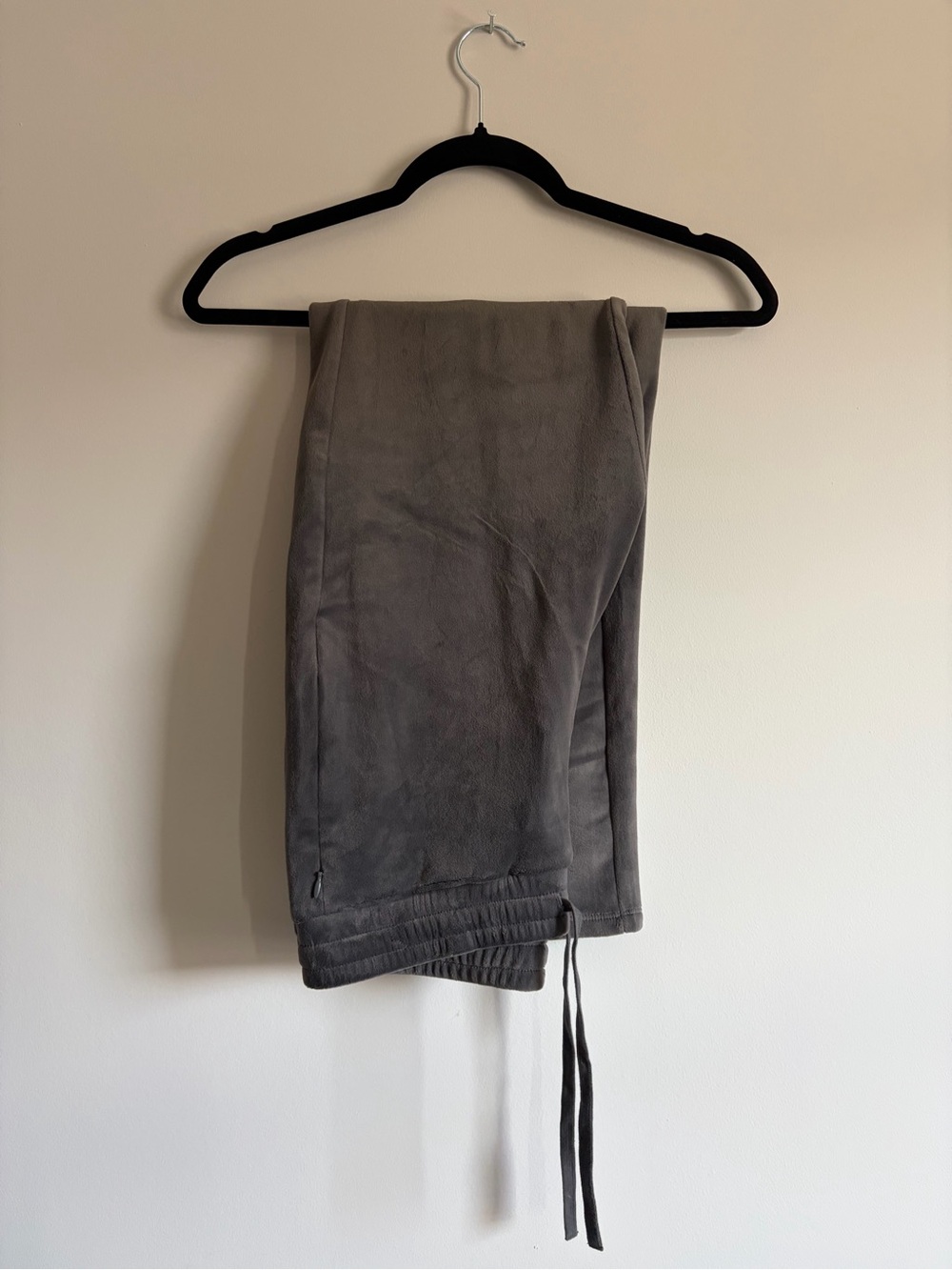 NWT Barefoot Dreams Fleece Jogger Pants - Casual Comfort